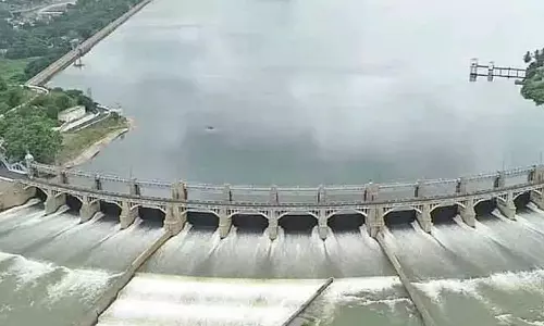 மேட்டூர் அணையின் நீர்மட்டம் 51.45 அடியாக உயர்வு