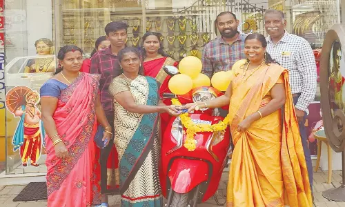 குலசேகரம் ராஜா ஜூவல்லர்ஸ் 74-ம் ஆண்டு விழா