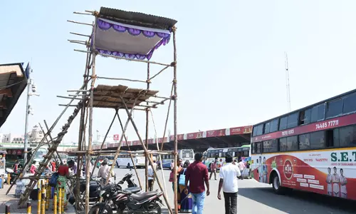 நெரிசலை கண்காணிக்க மக்கள் கூடும் இடங்களில் டவர் அமைப்பு