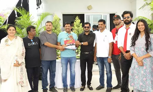 சிரோ படப்பிடிப்பு பூஜையுடன் தொடங்கியது