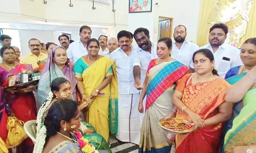 சமுதாய வளைகாப்பு விழா