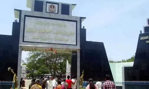 வண்டலூர் உயிரியல் பூங்காவில் விலங்குகளுக்கு கூடுதல் பழங்கள் வழங்க மரங்கள் அதிகம் நடப்படுகிறது