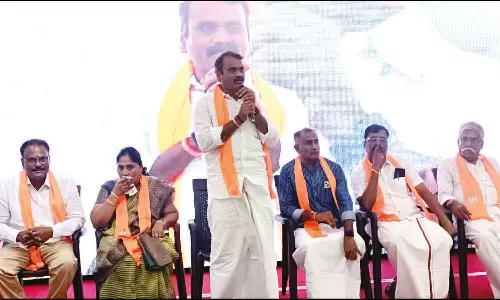 அத்திக்கடவு- அவிநாசி திட்டத்தை மக்கள் பயன்பாட்டுக்கு கொண்டு வர வேண்டும் - மத்திய இணை அமைச்சா் எல்.முருகன் பேட்டி