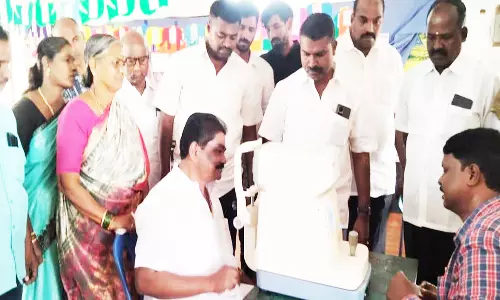 இலவச கண் பரிசோதனை சிகிச்சை முகாம்