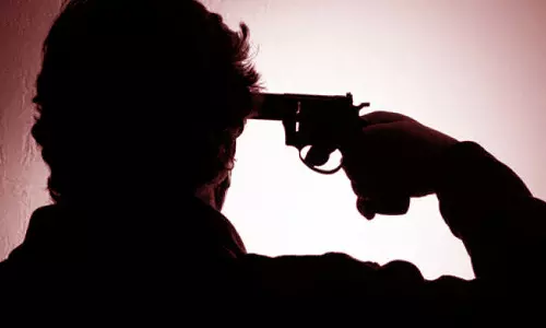 சத்தீஸ்கர் மாநிலத்தில் சி.ஆர்.பி.எப். வீரர் துப்பாக்கியால் சுட்டு தற்கொலை