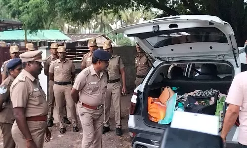 குண்டு வெடிப்பு சம்பவம் எதிரொலி: உடுமலை தமிழக-கேரள எல்லையில் எஸ்.பி., அதிரடி ஆய்வு