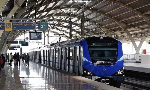 மின்சார ரெயில் நிறுத்தம்.. சென்னையில் நாளை மெட்ரோ சேவை நீட்டிப்பு