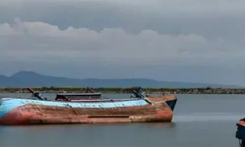 நைஜீரியாவில் ஆற்றில் படகு கவிழ்ந்து 18 பயணிகள் பலி