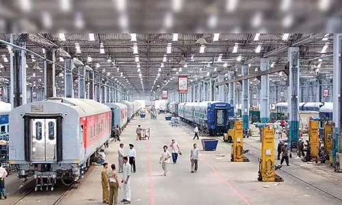 இந்தியாவில் முதல் நவீன ரெயில்: சென்னையில் தயாரிக்கப்படுகிறது