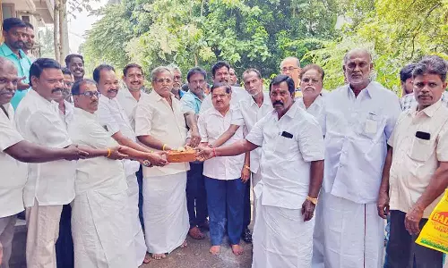 கழிவுநீர் வாய்க்கால் வசதி - சபாநாயகர் ஏம்பலம் செல்வம் தொடங்கி வைத்தார்