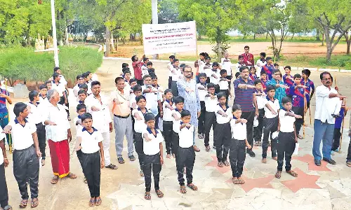 தேசிய ஒற்றுமை தின உறுதிமொழி ஏற்பு