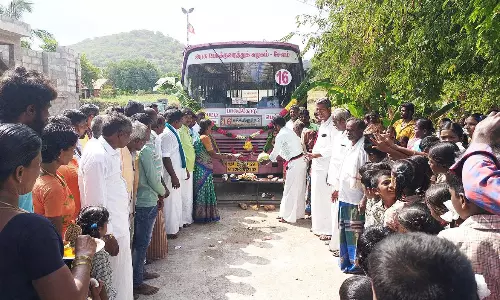 சக்கில்நத்தம் மலை கிராமத்திற்கு புதிய பஸ் வசதி