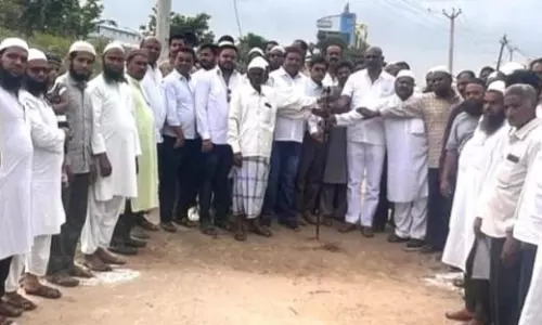 ரூ.12 லட்சம் மதிப்பில் சிமெண்ட்  சாலை அமைக்கும் பணிக்கு பூமி பூஜை