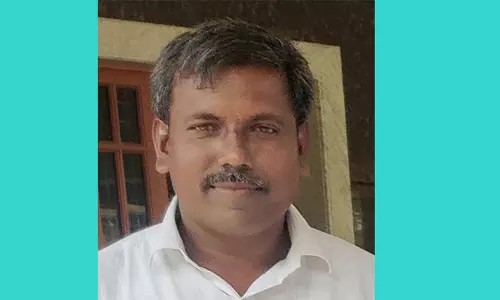 காரை ஏற்றி தீர்த்து கட்டிய தந்தை, மகன் கைது