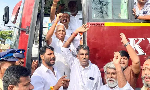 பா.ஜ.க.வினர்-போலீசார் இடையே வாக்குவாதம், தள்ளுமுள்ளு: மாவட்ட தலைவர் உள்பட 45 பேர் கைது