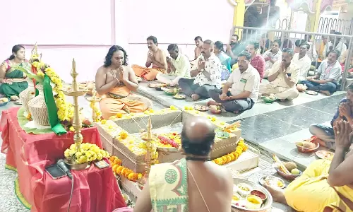 ராகு, கேது பெயர்ச்சியையொட்டி  சிறப்பு வழிபாடு