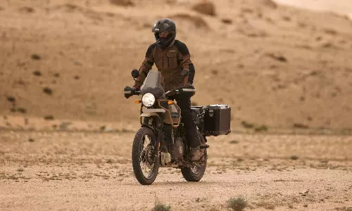 ரைடு மோடு, எல்.இ.டி. லைட்டிங்.. அசத்தலாக உருவாகும் ஹிமாலயன் 452.. லீக் ஆன புது தகவல்