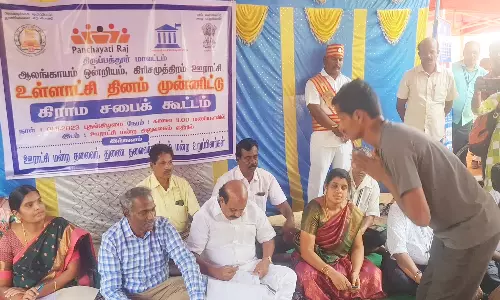 கிராம சபை கூட்டத்தில் மதுப்பிரியர் அலப்பறை