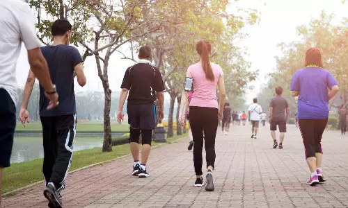 8 கிலோ மீட்டர் நடைப்பயிற்சி