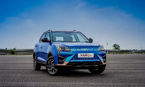 எலெக்ட்ரிக் காருக்கு ரூ. 3.5 லட்சம் தள்ளுபடி.. மஹிந்திரா அதிரடி