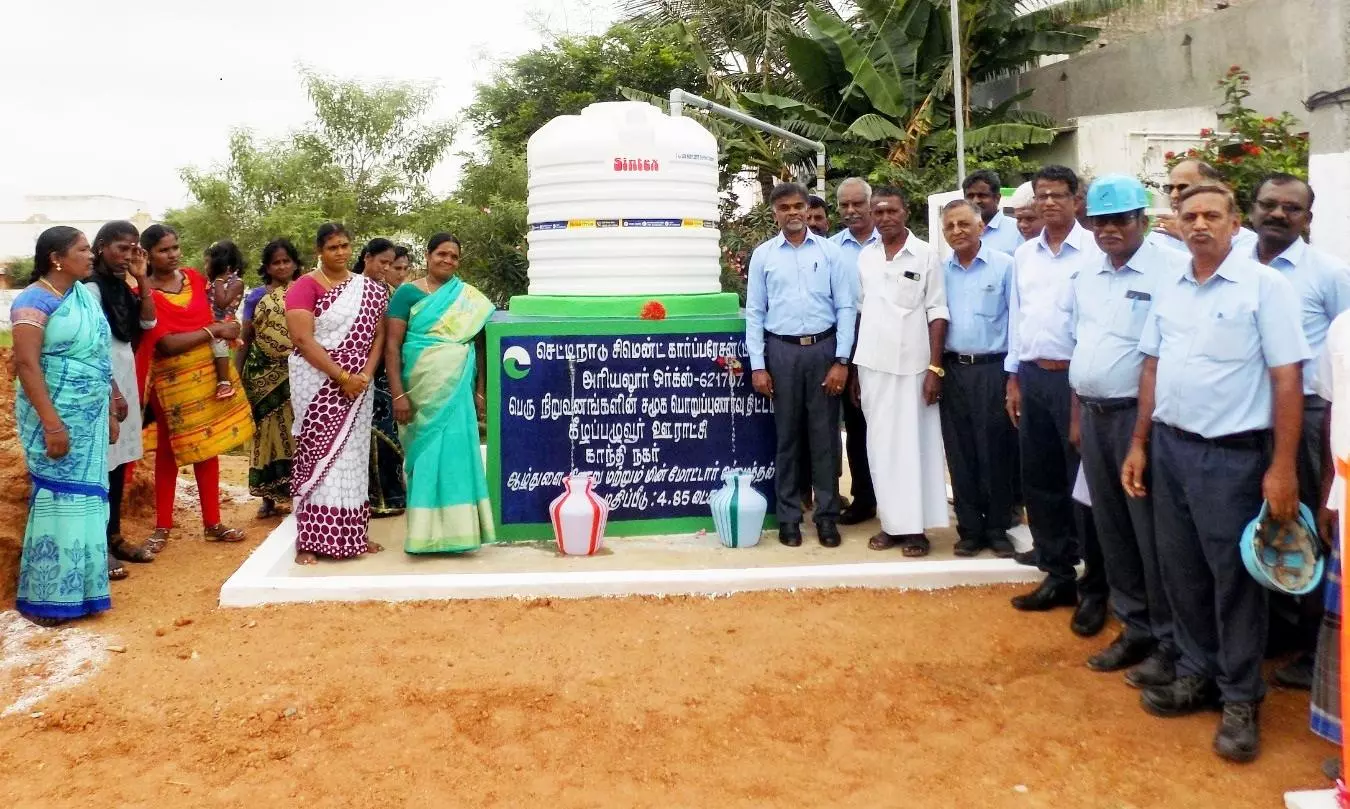 கீழப்பழுர் காந்திநகரில்ரூ.4.85 லட்சத்தில் குடிநீர் வசதி கீழப்பழுர் காந்திநகரில்ரூ.4.85 லட்சத்தில் குடிநீர் வசதி