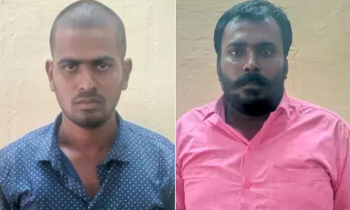 சென்னையில் திருடப்பட்ட கார் கயத்தாரில் மீட்பு: 2 பேர் கைது