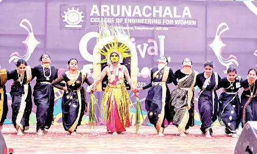 அருணாச்சலா மகளிர் பொறியியல் கல்லூரியில் கண்காட்சி-கலை விழா