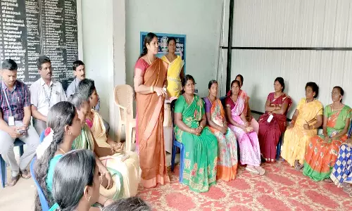 சமையலர், உதவியாளருக்கு புத்தாக்க பயிற்சி