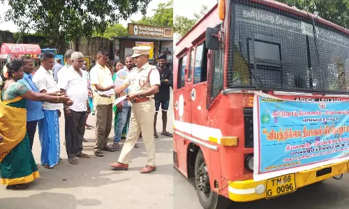 தீ விபத்தில்லா தீபாவளி மாமல்லபுரத்தில் சுற்றுலா பயணிகளிடம் தீயணைப்பு துறையினர் விழிப்புணர்வு