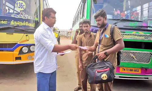 சங்கரன்கோவில் பகுதியில் இருந்து வருவாய்,  மின்வாரியத்துறை மீது லஞ்ச புகார் அதிகளவில் வருகிறது-லஞ்ச ஒழிப்புத்துறை டி.எஸ்.பி. பால்சுதர் தகவல்