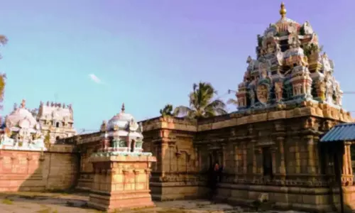 நாத்திகனும் ஆத்திகனும்