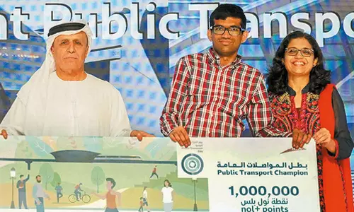 துபாயில் பொது போக்குவரத்து தினம்: அரசு போக்குவரத்தில் அதிக முறை பயணம் செய்த பயணிகளுக்கு பரிசு