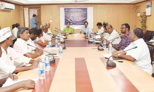 அரசியல் கட்சி பிரதிநிதிகளுடனான ஆலோசனை கூட்டம்