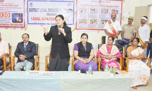 குழந்தை திருமணம் குறித்த விழிப்புணர்வு முகாம்