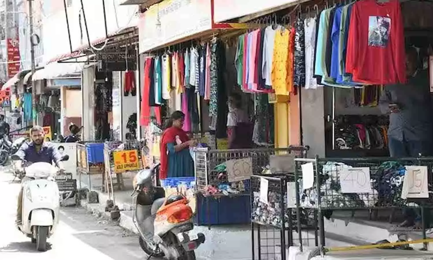 மீண்டும் இயங்க தொடங்கிய காதர்பேட்டை பனியன் பஜார்