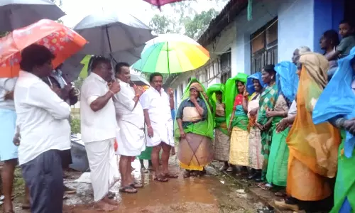 வால்பாறையில் 11 இடங்களில் சோலார் விளக்குகள் அமைக்க ரூ.75 லட்சம் ஒதுக்கீடு