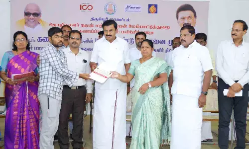 தனியாா் துறை வேலைவாய்ப்பு முகாம்கள் மூலம் 2.50 லட்சம் பேருக்கு வேலைவாய்ப்பு