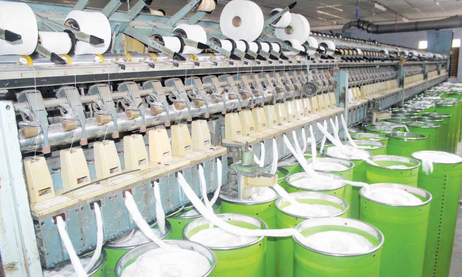 திருப்பூர் மங்கலத்தில் நூல் உற்பத்தி ஆலைகள் வேலைநிறுத்தம்