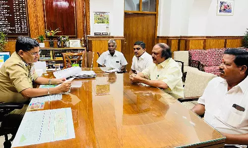 ஒதியஞ்சாலை-முதலியார் பேட்டை போலீஸ் அதிகாரிகளை மாற்ற வேண்டும்