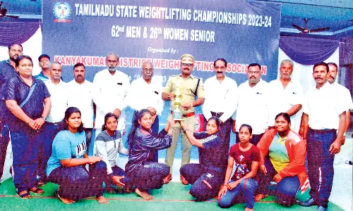 நாகர்கோவிலில் மாநில பளுதூக்கும் போட்டி