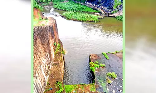 குண்டாறு அணையில் ஷட்டர் பழுதால் வீணாக வெளியேறிய தண்ணீர் - உடனடி சீரமைப்பால் விவசாயிகள் மகிழ்ச்சி