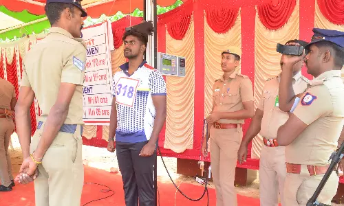 கோவையில் சப்-இன்ஸ்பெக்டர் பணிக்கு உடற்தகுதி தேர்வு