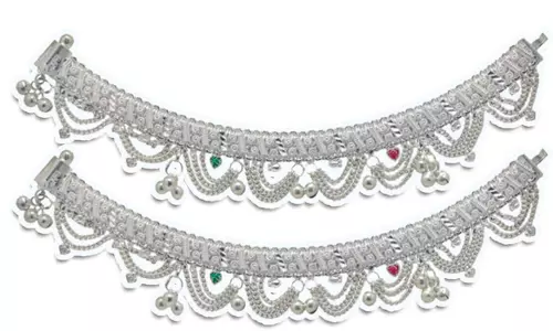 5 மாநில சட்டசபை தேர்தல் எதிரொலிதீபாவளி பண்டிகை வெள்ளி  பொருட்கள் ஆர்டர் குறைந்தது