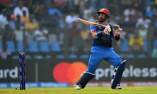 இப்ராகிம் சட்ரன் அசத்தல் சதம்: ஆஸ்திரேலியா வெற்றிபெற 292 ரன்களை நிர்ணயித்தது ஆப்கானிஸ்தான்