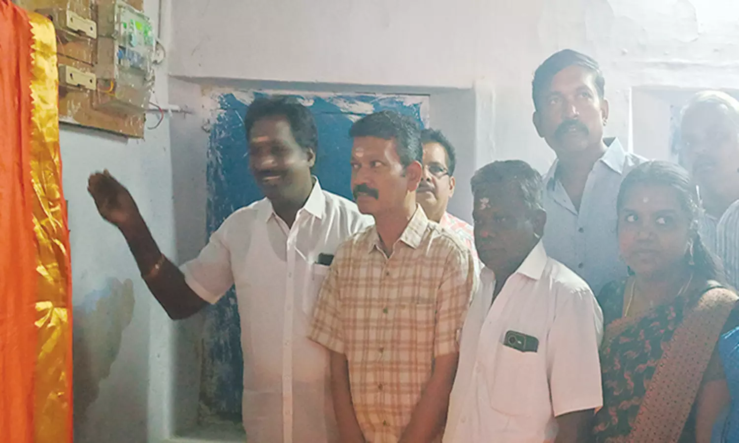 தாழக்குடியில் அழகம்மன் கோவிலில் ரூ.3 லட்சத்தில் சோலார் மின் விளக்கு