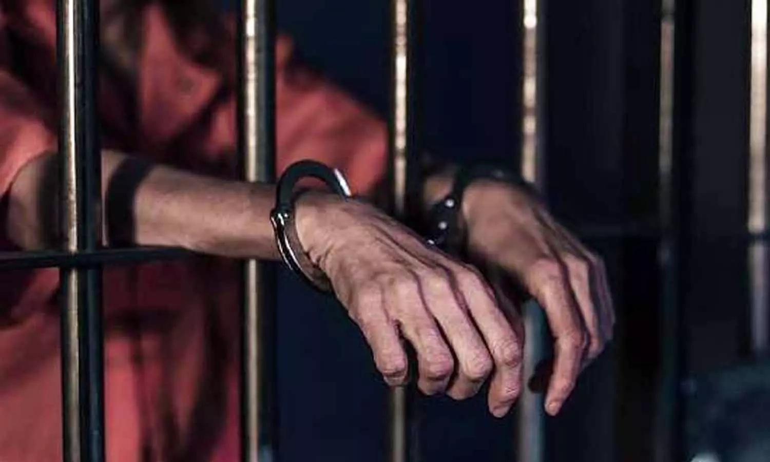 பல்லடம் அருகே வக்கீலை தாக்கிய 3 வாலிபர்கள் கைது பல்லடம் அருகே வக்கீலை தாக்கிய 3 வாலிபர்கள் கைது