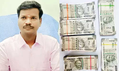 விருதுநகர் கல்வி அதிகாரி வீட்டில் ரூ.3 லட்சம் சிக்கியது: லஞ்ச ஒழிப்புத்துறை போலீசார் தீவிர விசாரணை