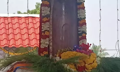 மங்களநாதர் கோவிலில் சிறப்பு அபிஷேக ஆராதனை