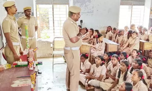 தீயணைப்பு துறை சார்பில் விழிப்புணர்வு