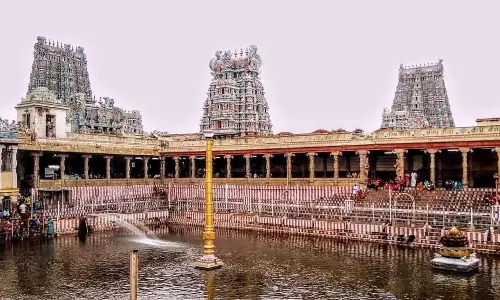 மதுரை மீனாட்சியம்மன் கோவில் அறங்காவலர்களாக அமைச்சர் பழனிவேல் தியாகராஜனின் தாயார் உள்பட 5 பேர் நியமனம்